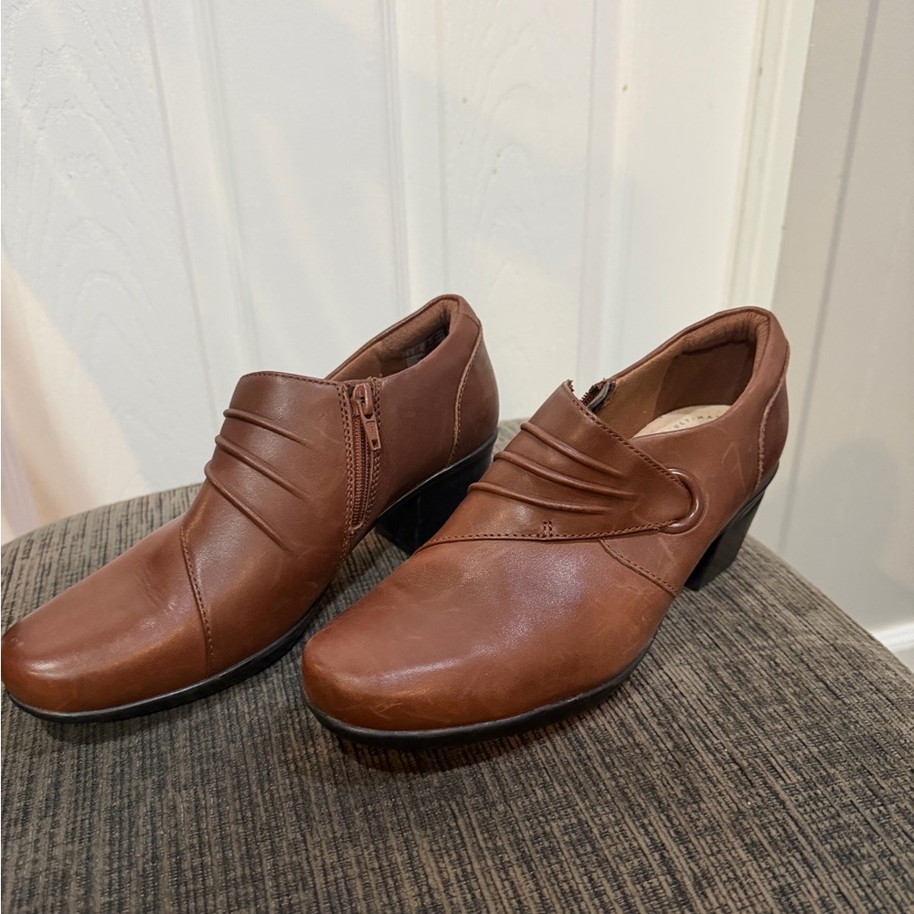 Elegant Brown Leather Slip-On Loafers